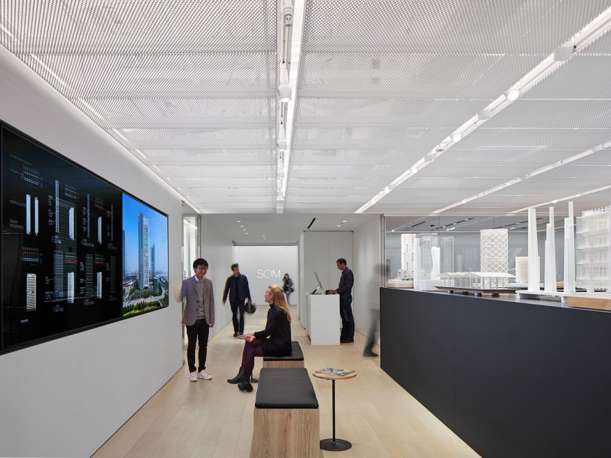 USG Ceilings Plus® Expanse™ Illusions® | Finish: Expanse™ Painted Grey, Architect: SOM, Photo: ©Dave Burk